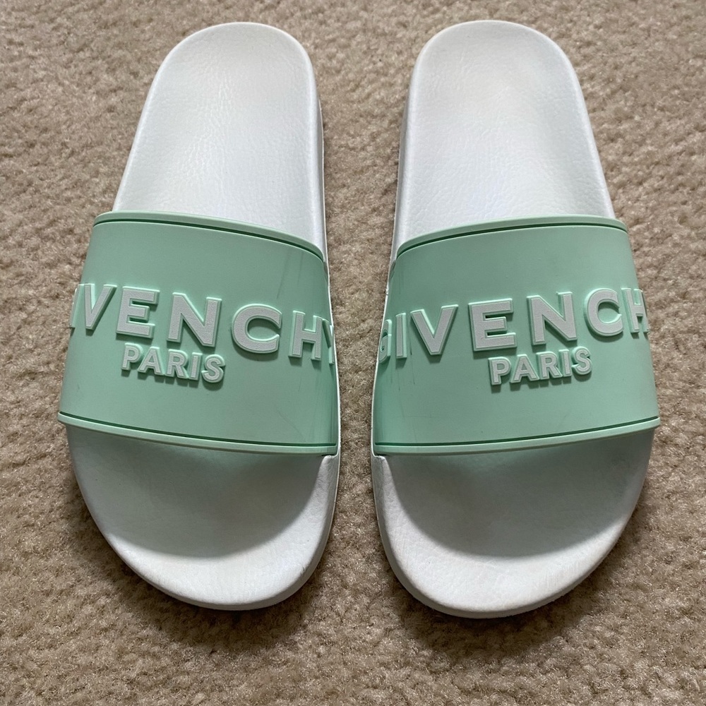 Size W 9 US/40 EU - Givenchy Paris rubber aqua sandals